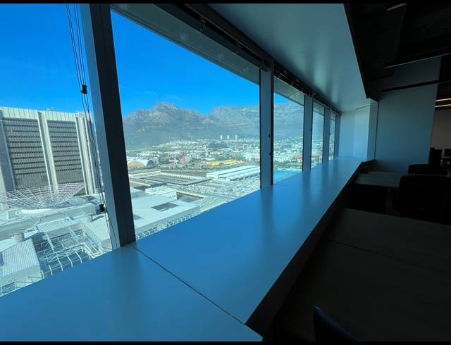 197M² OFFICE TO LET IN FORESHORE